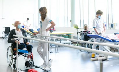 Plateau Technique avec barres de marche parallèles