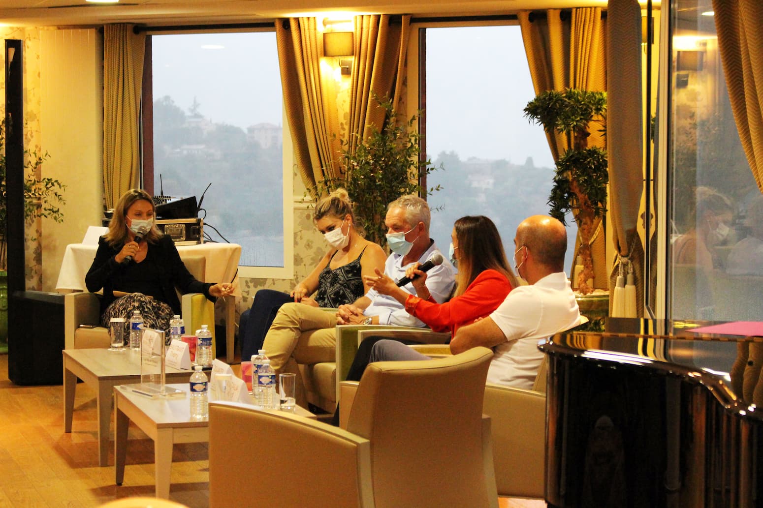 Table ronde Falicon