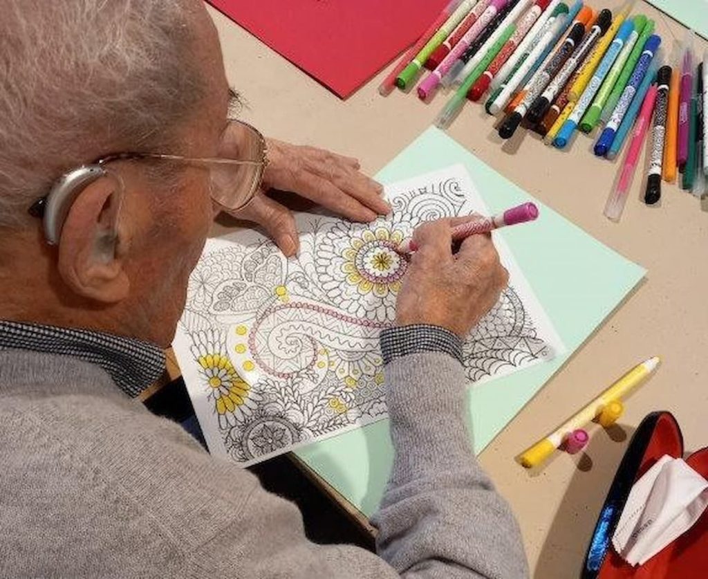 Les vertus du Mandala pour les seniors - Résidence Les Pléiades
